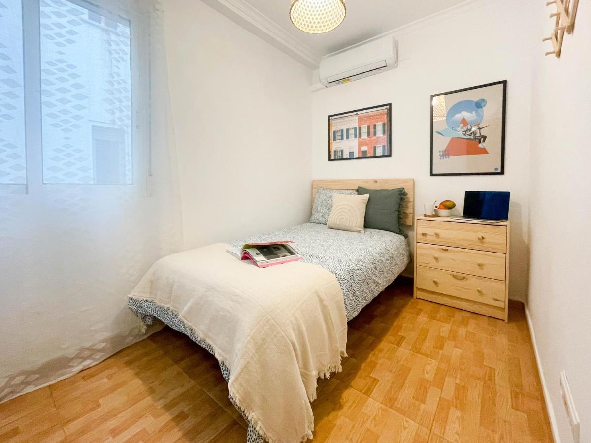 Amplio Apartamento En Pleno Corazon De 알리칸테 외부 사진